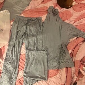 Emirates Business Class Lounge Set s/m